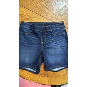 New Directions Denim Shorts, Ladies Size 12 Pull On Elastic